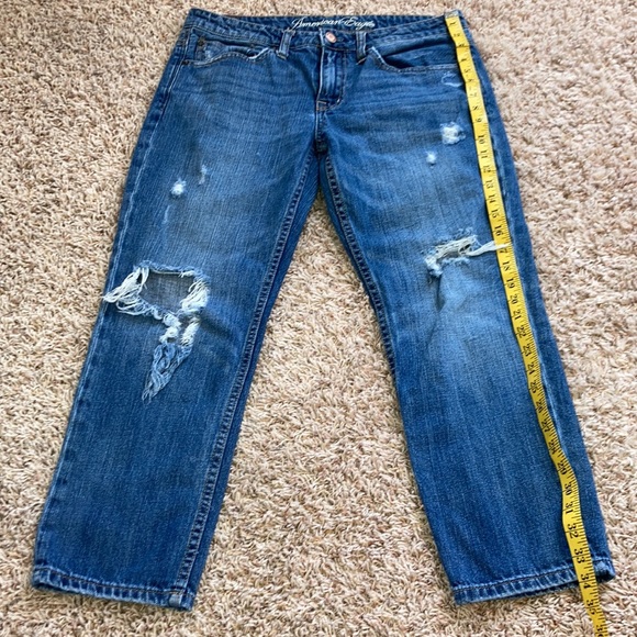 American eagle boyfriend 100% cotton distressed   straight leg jeans sz 6 GUC - Picture 6 of 8